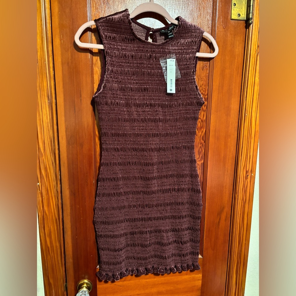 NWT Aqua Wine Velvet Smocked Bodycon Sleeveless Dress - Picture 1 of 5